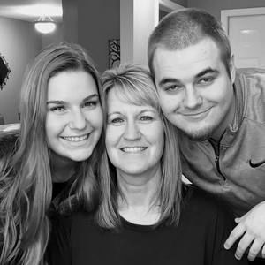 Meet your Posher, Shannon